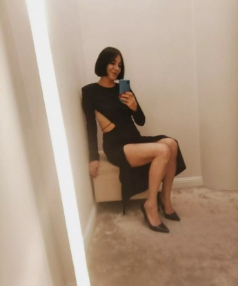 💋 У меня в Москве свой уютный гнездышко, куда я приглашаю тебя на незабываемую эротическую встречу. 😉 Со мной ты откроешь новые грани наслаждения и забудешь о реальности. Мои услуги - элитный индивидуальный эскорт, воплощение всех твоих фантазий в жизнь. Знаю, как доставить истинное удовольствие и подарить незабываемые моменты. Мои нежные руки и горячее тело сведут тебя с ума. 💕 Фото - 100% мои, проверено временем и моими клиентами. Отзывы говорят сами за себя. Все встречи только конфиденциально и безопасно. Если хочешь избавиться от повседневной рутины и окунуться в мир наслаждения со мной, смело пиши и жди меня в Москве! 😘💫 Кузя